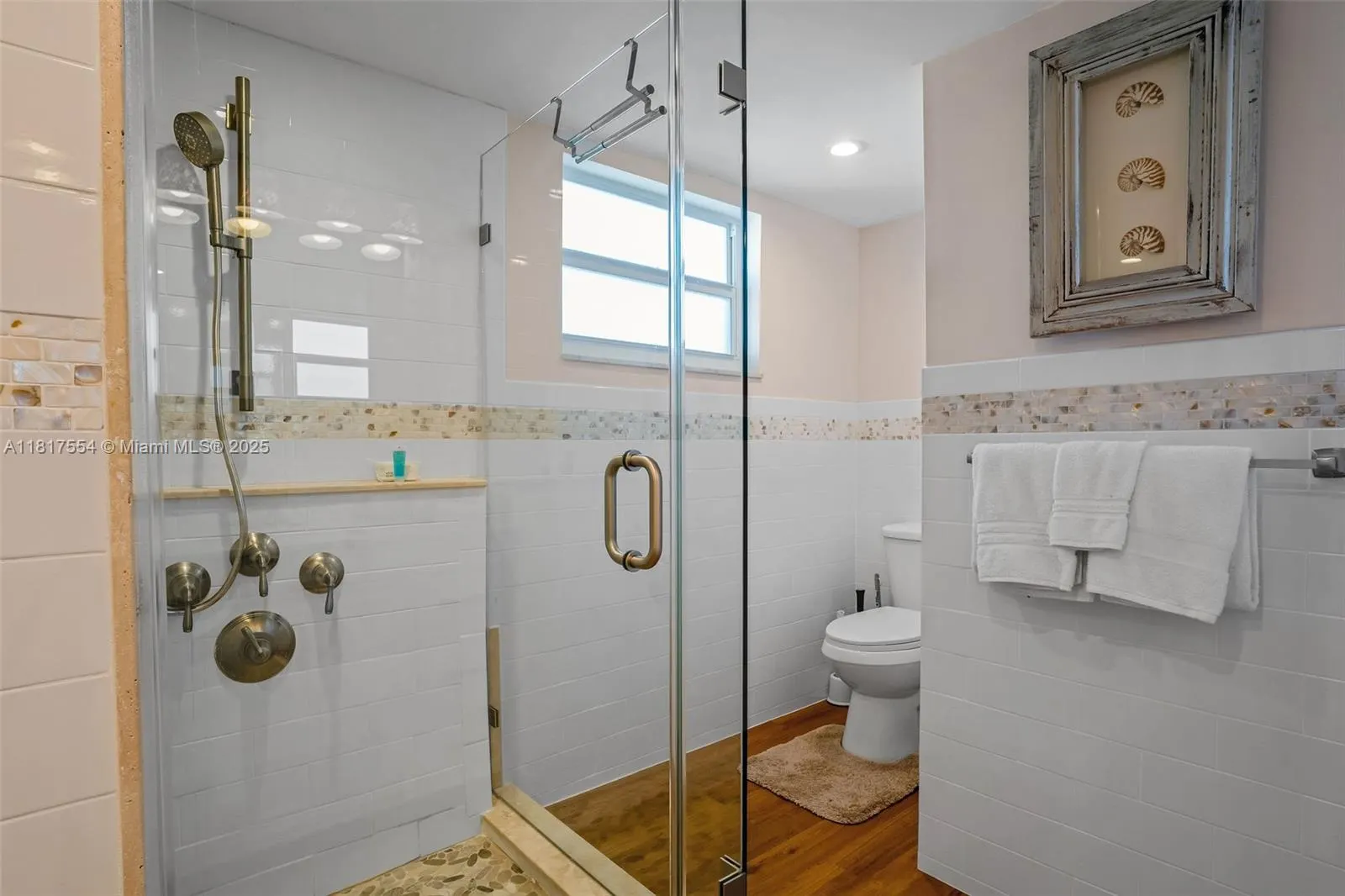 200 Wrenn Street, #PENTHOUSE 701
