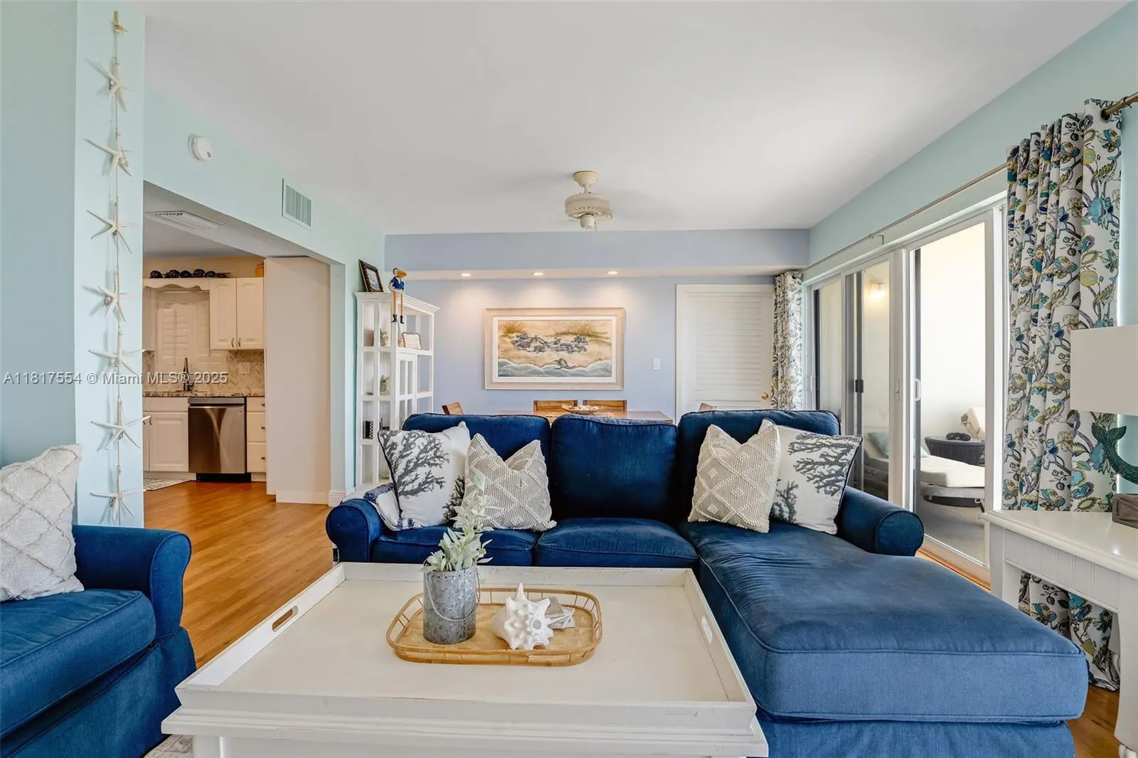 200 Wrenn Street, #PENTHOUSE 701