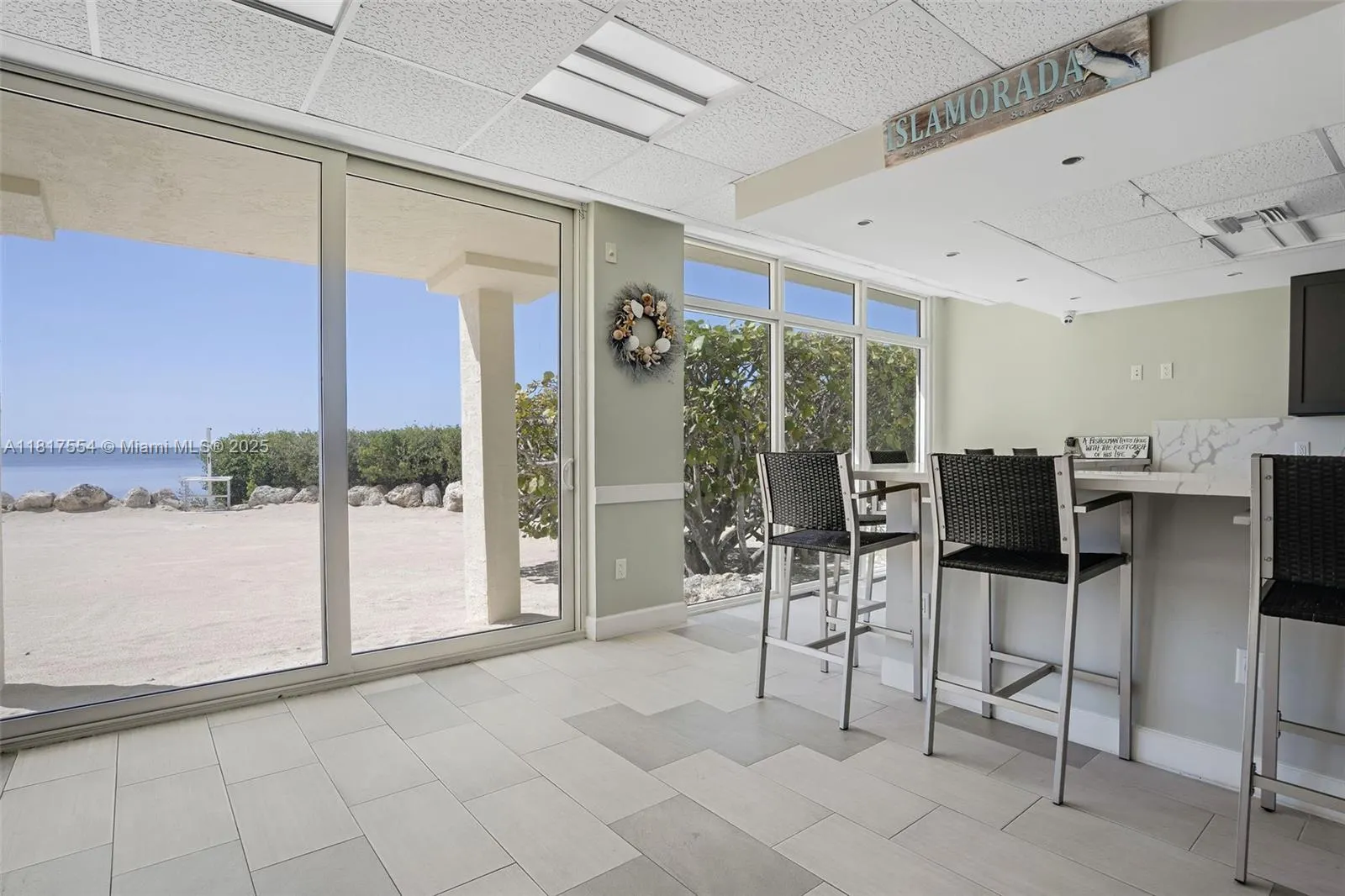 200 Wrenn Street, #PENTHOUSE 701