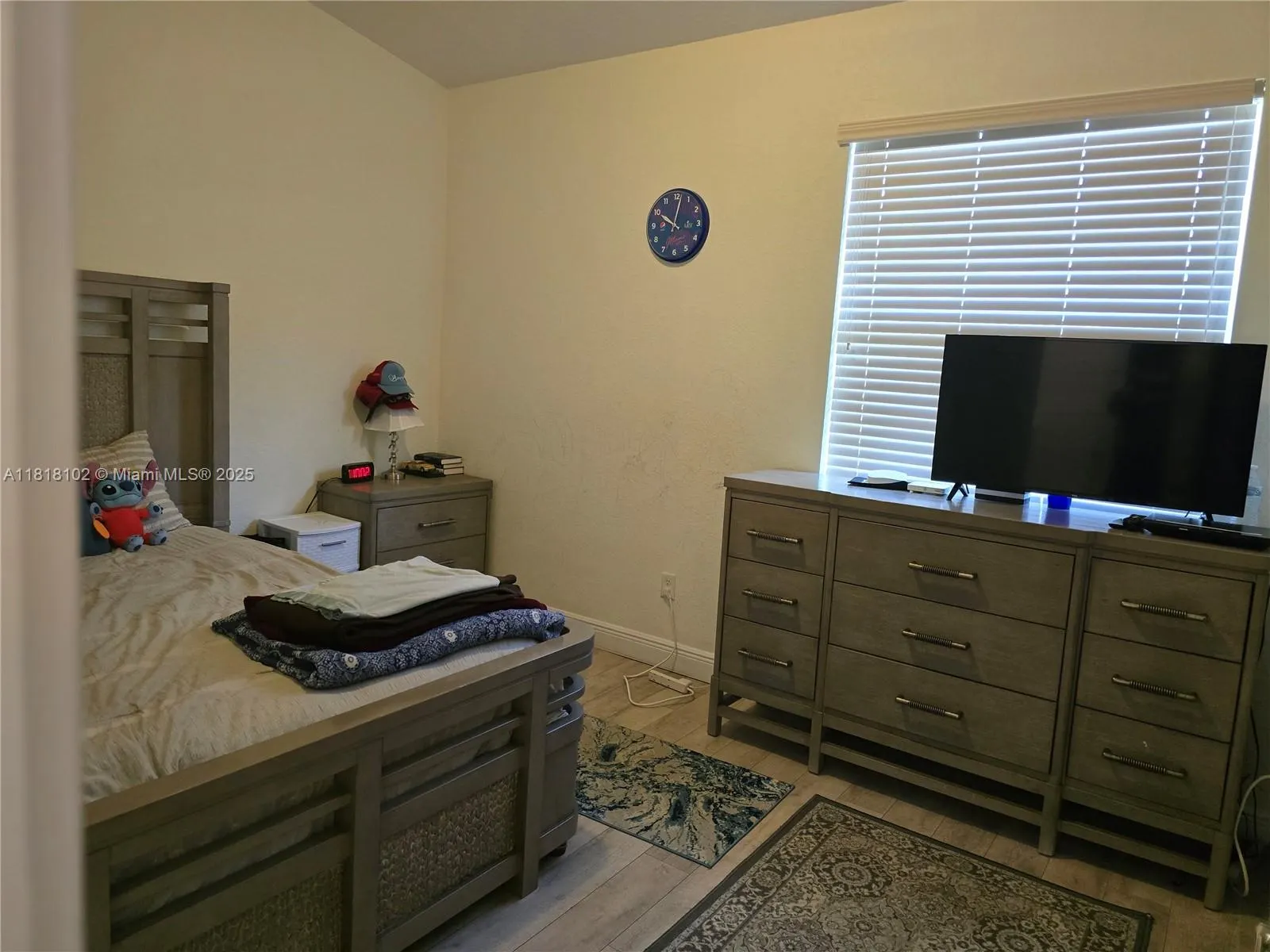 146 SW 7th Ct
