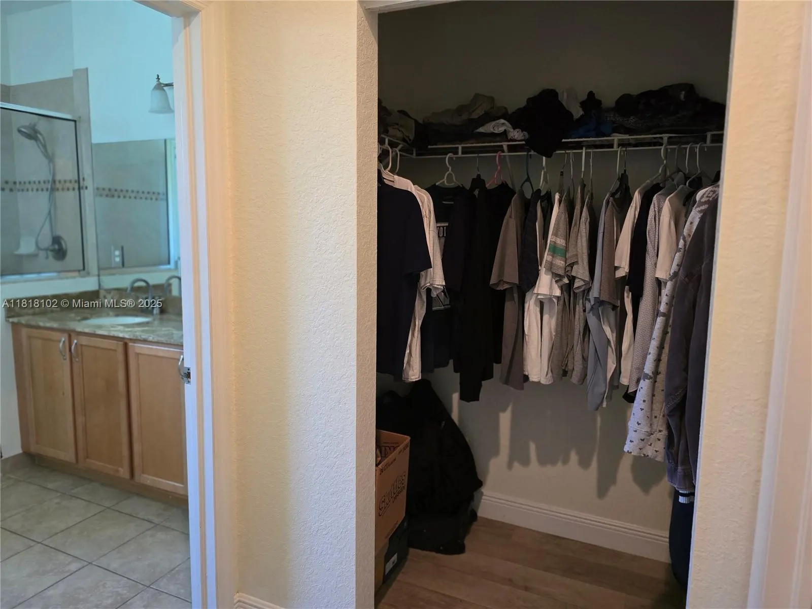 146 SW 7th Ct