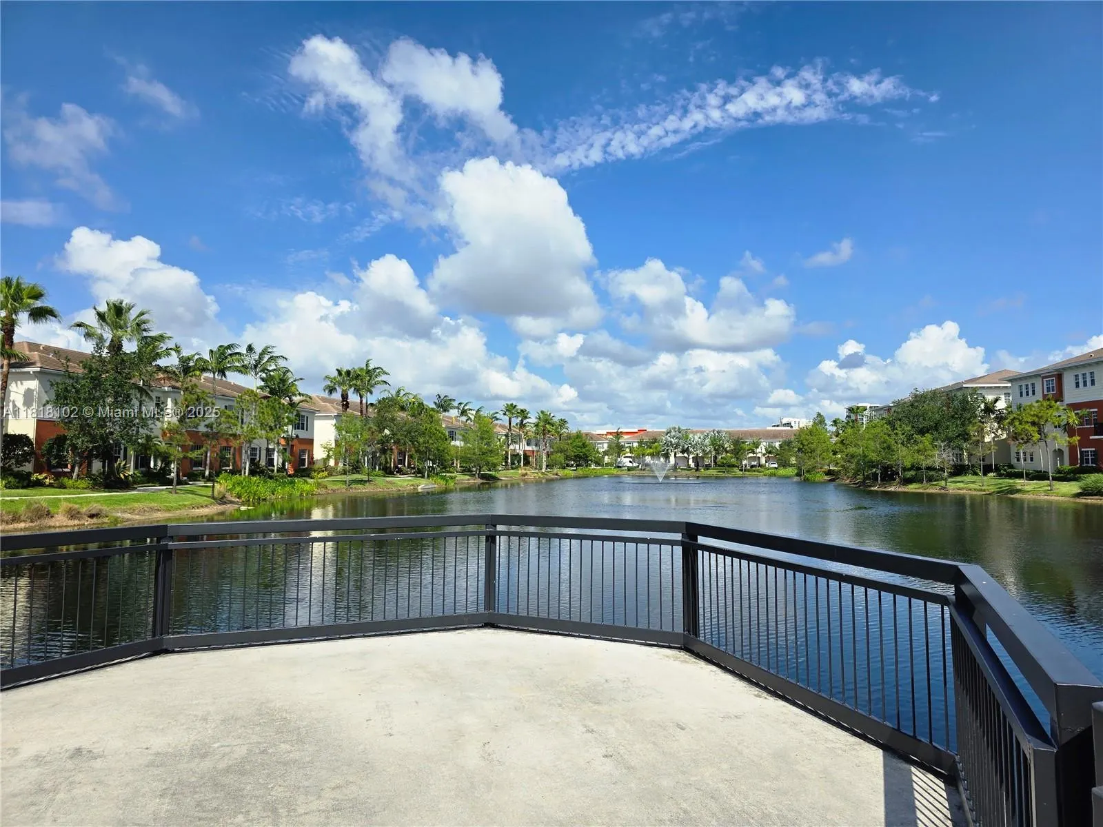 146 SW 7th Ct