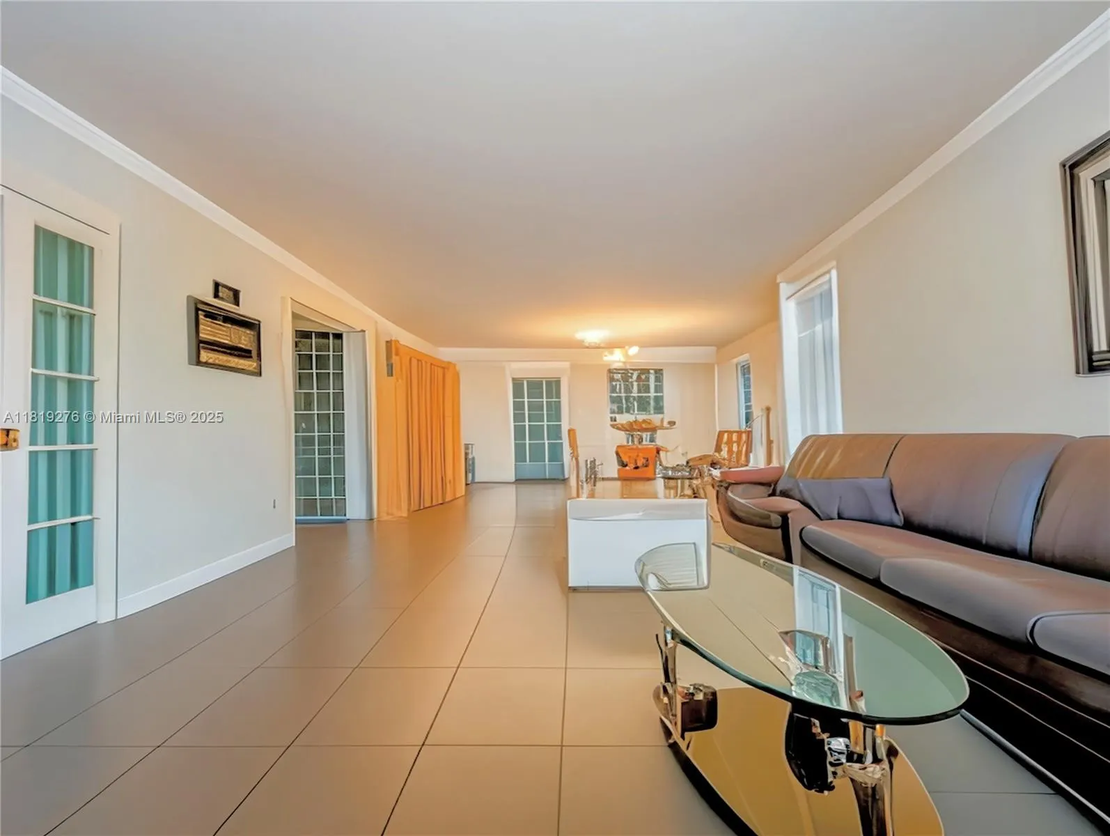 10185 Collins Ave, #609
