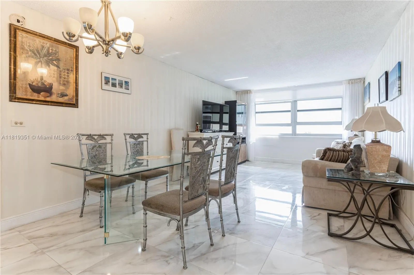 9273 Collins Ave, #1101