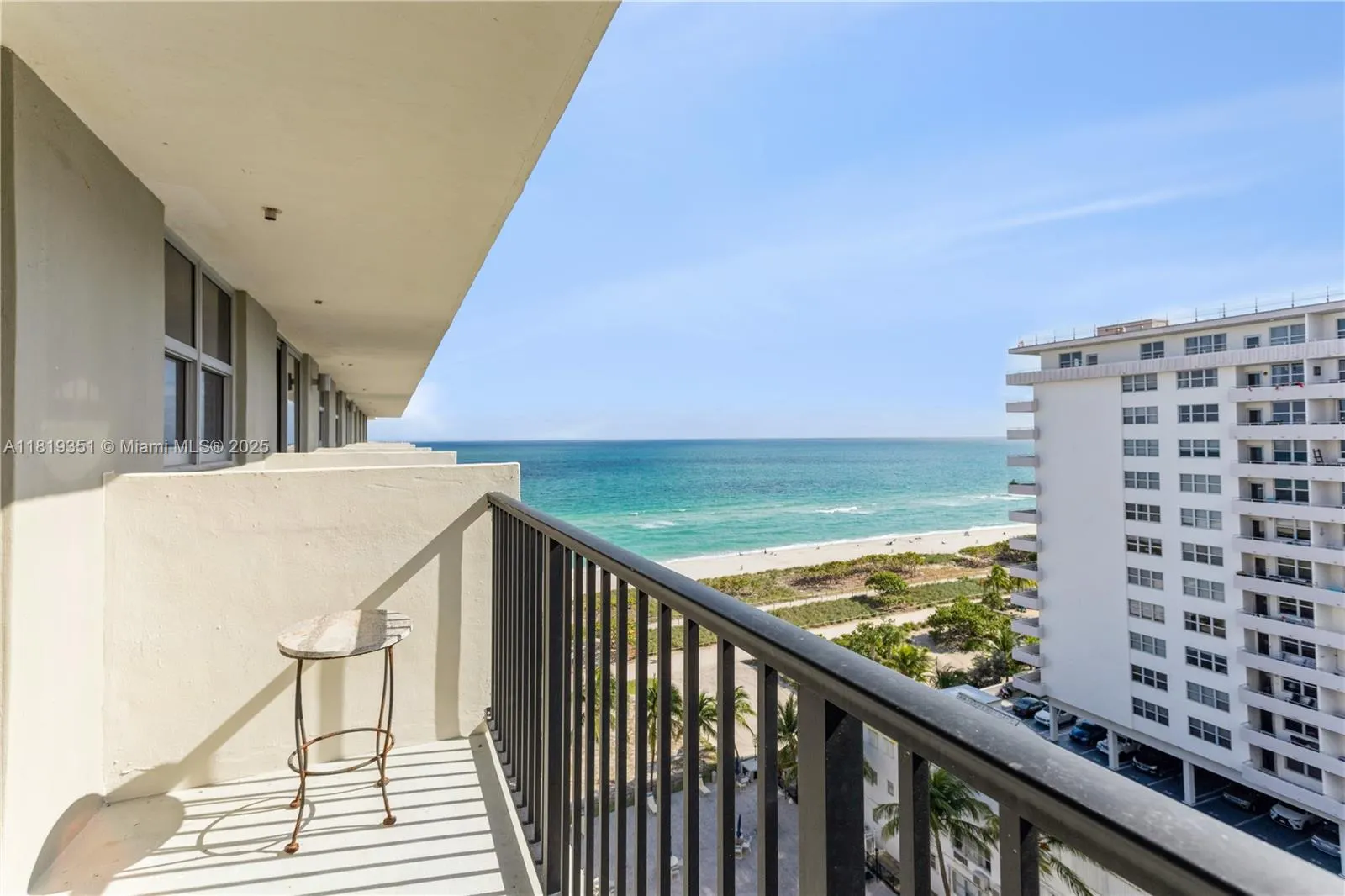 9273 Collins Ave, #1101