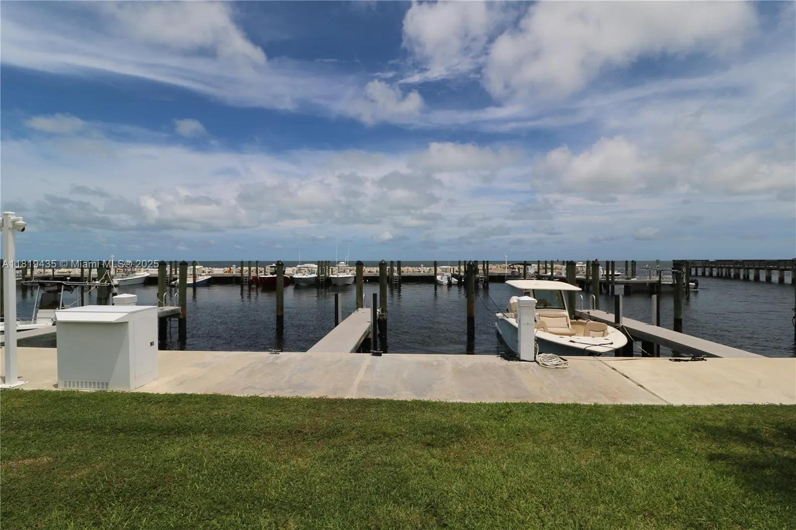 94825 Overseas Hwy #35