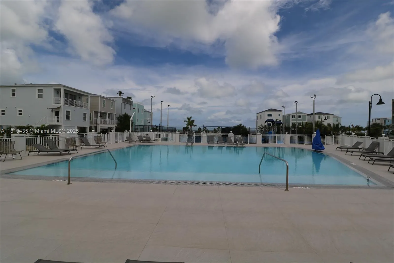 94825 Overseas Hwy #35