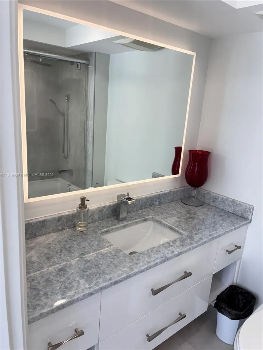531 N Ocean Blvd, #404