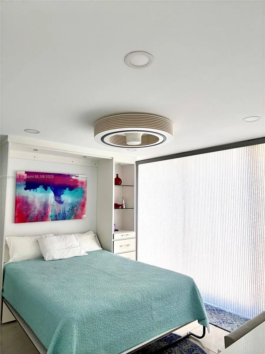 531 N Ocean Blvd, #404