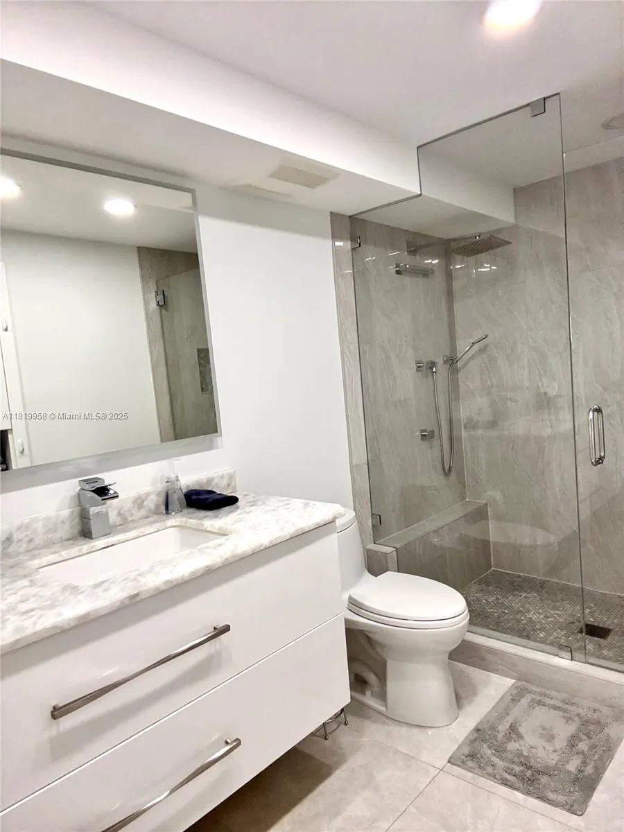 531 N Ocean Blvd, #404