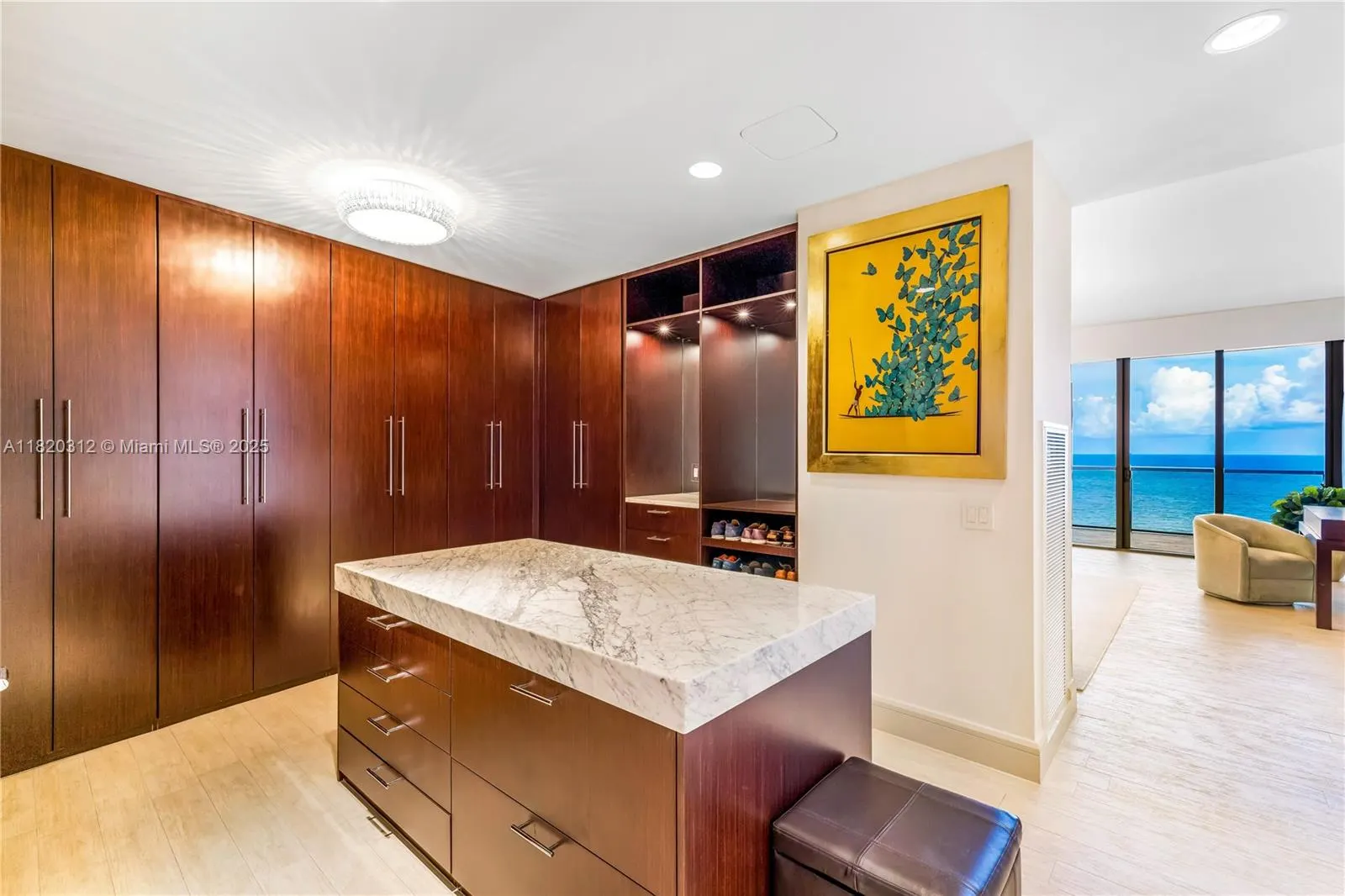 9705 Collins Ave, #1101N
