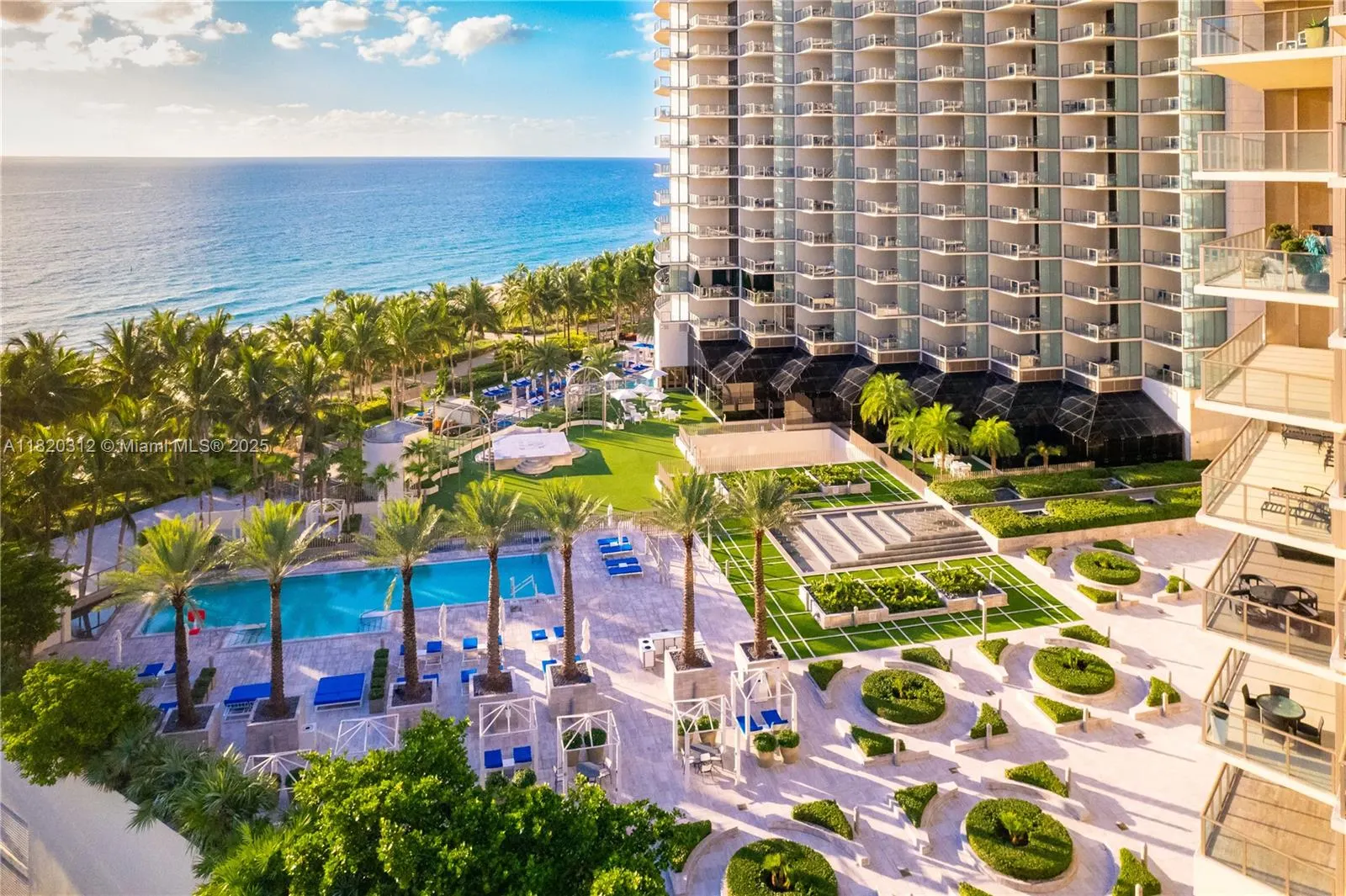 9705 Collins Ave, #1101N