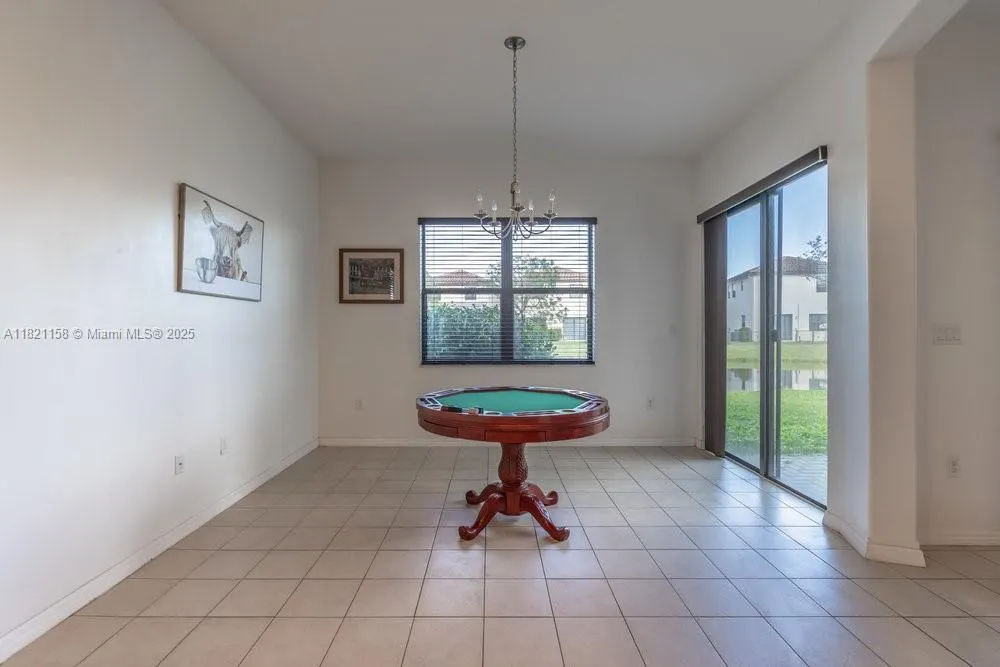5467 Ferris Ave