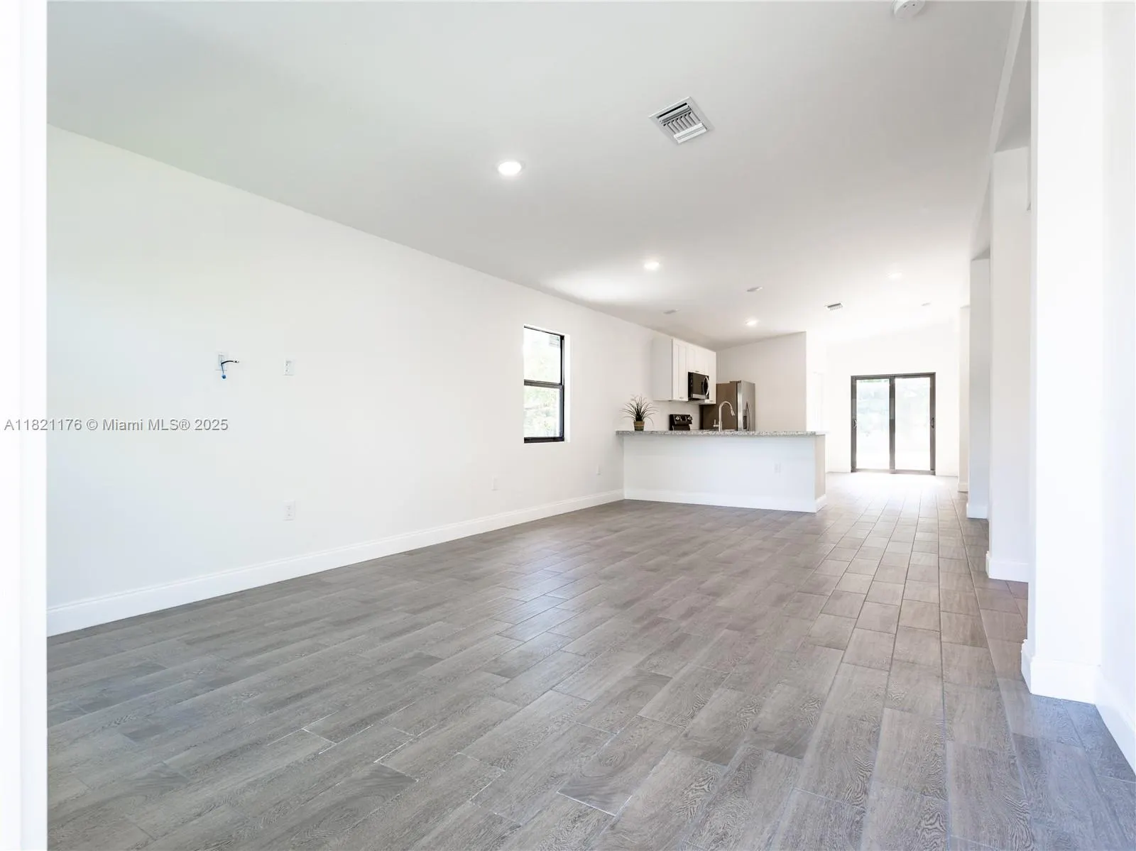 504 NW 15th Ave