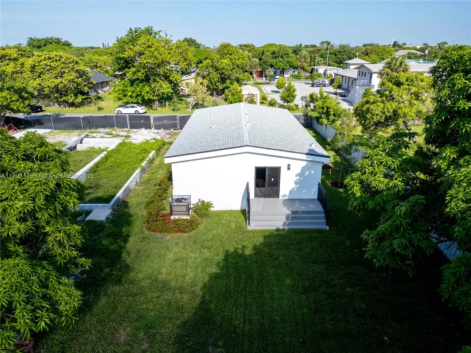 504 NW 15th Ave