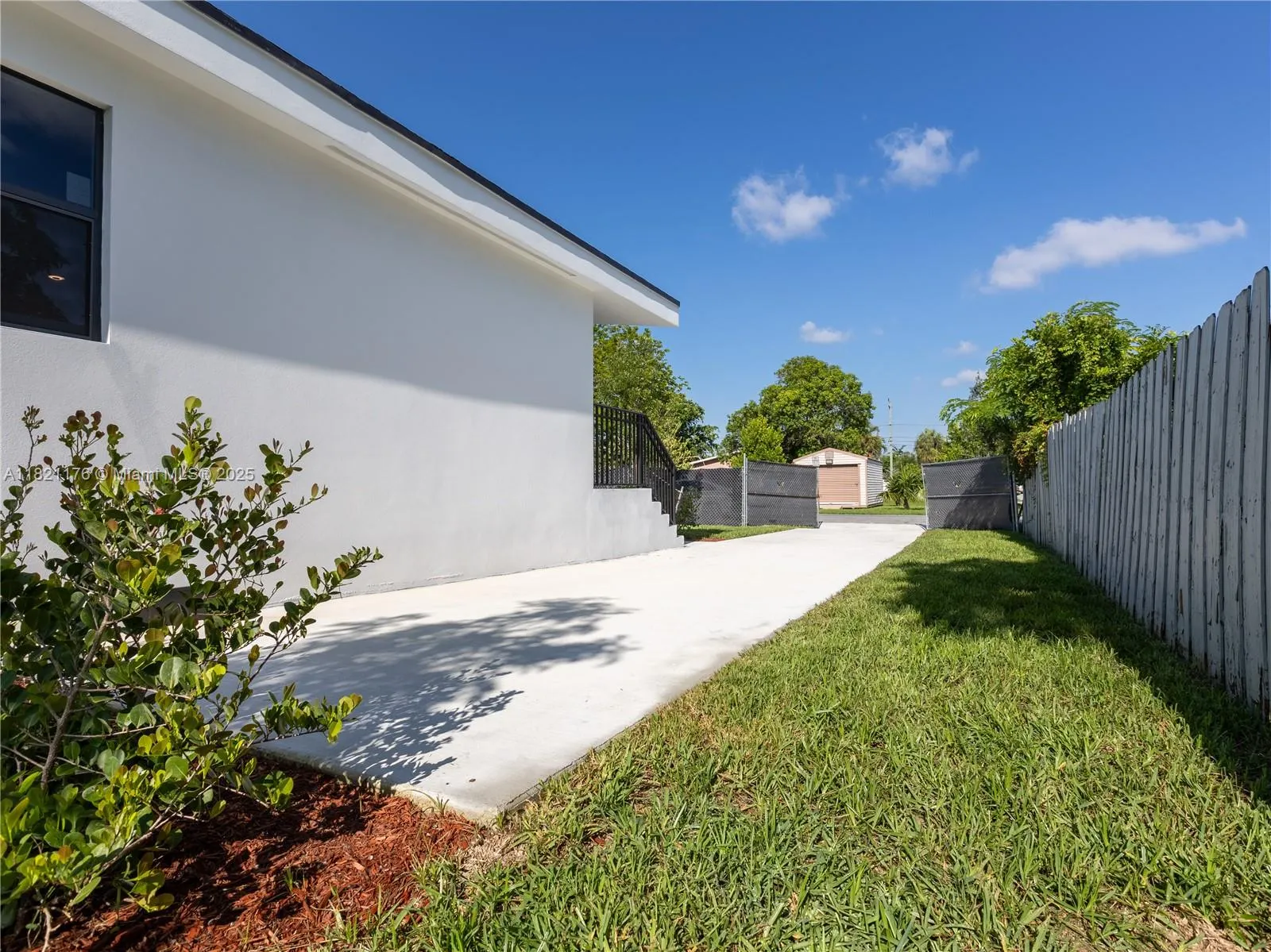 504 NW 15th Ave