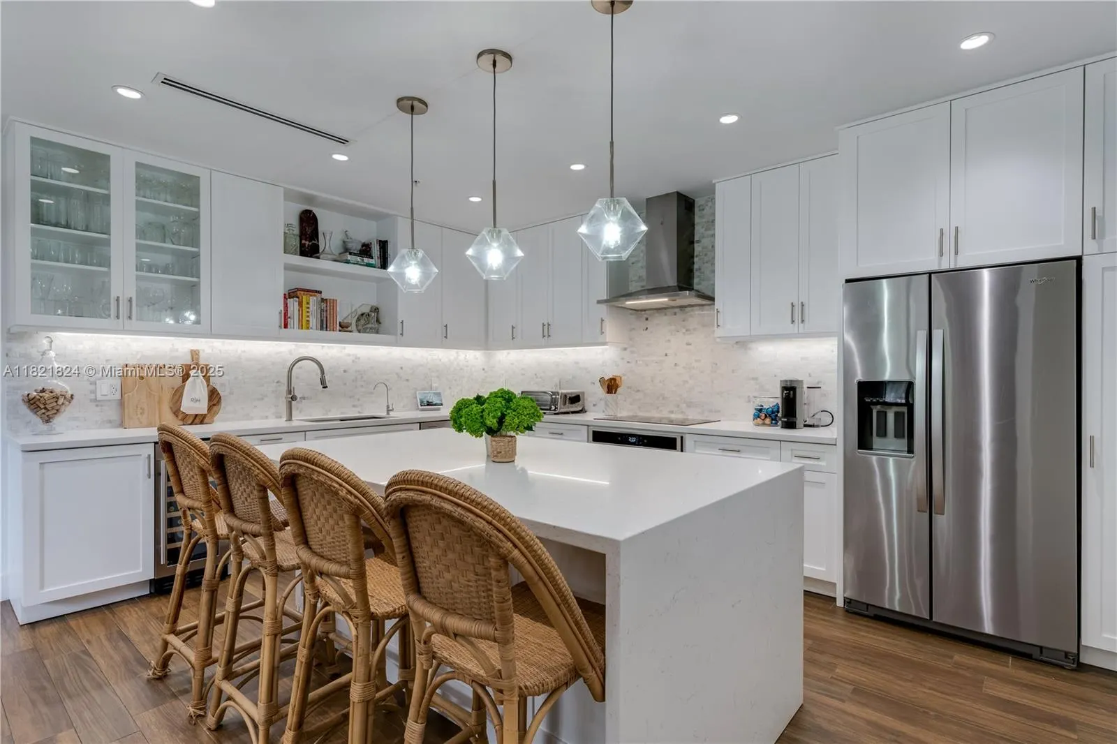 888 S Douglas Rd, #115