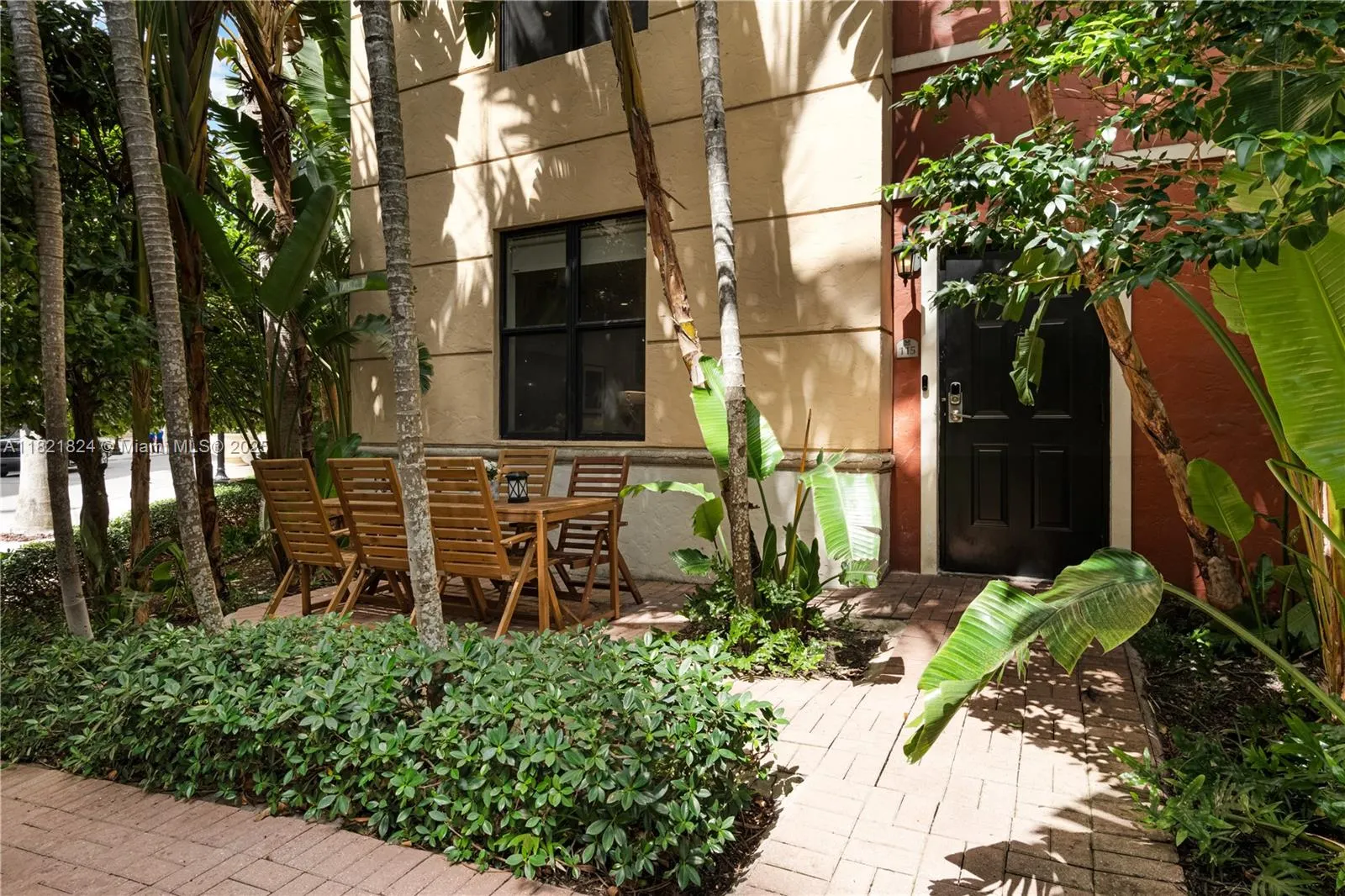 888 S Douglas Rd, #115