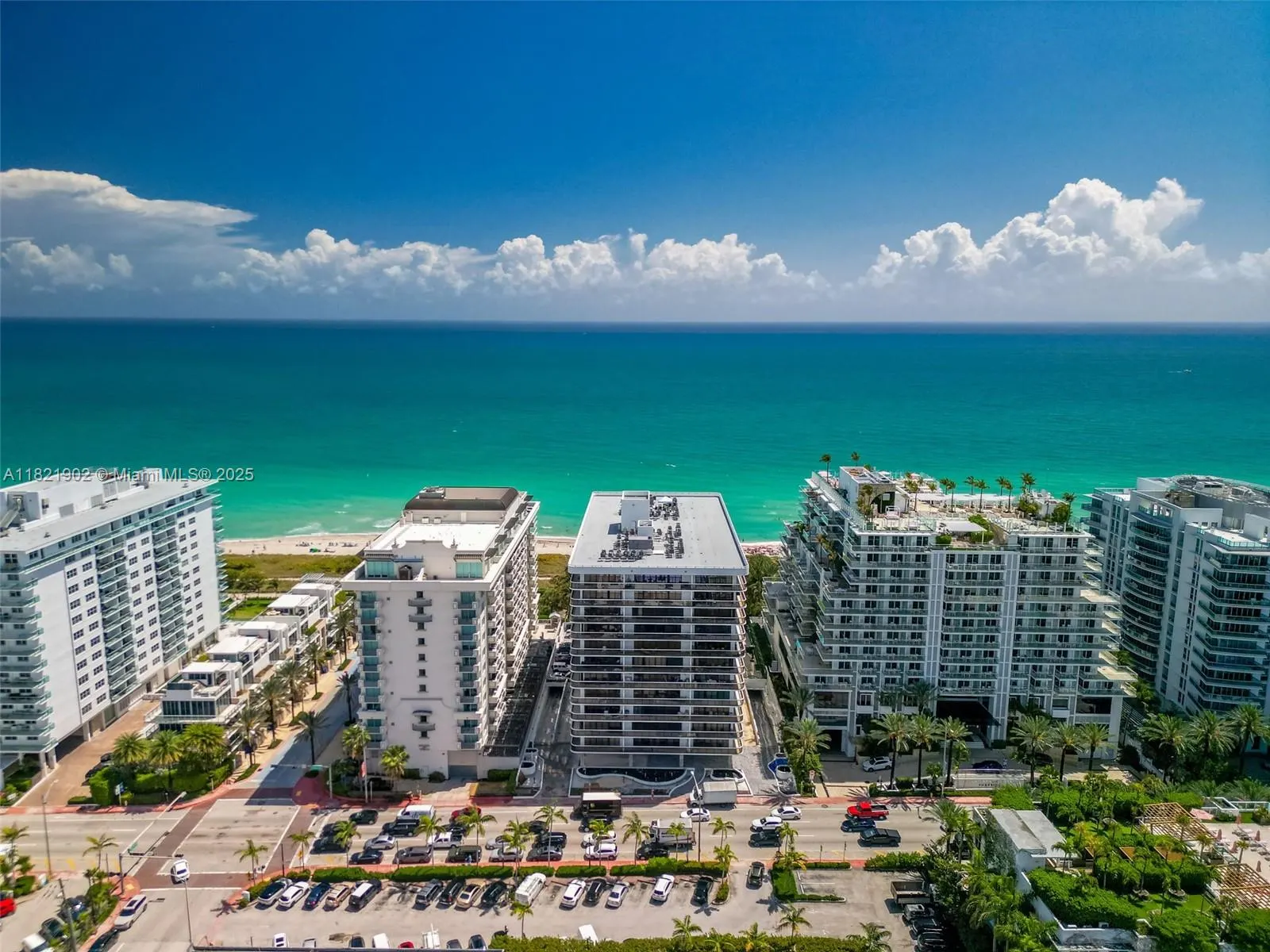 9455 Collins Ave, #305