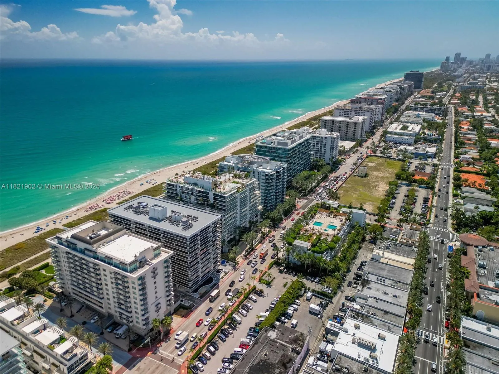 9455 Collins Ave, #305