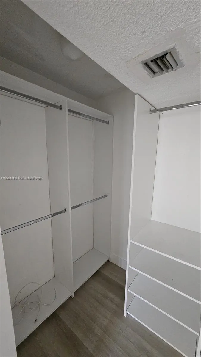 608 NE 2nd St, #133