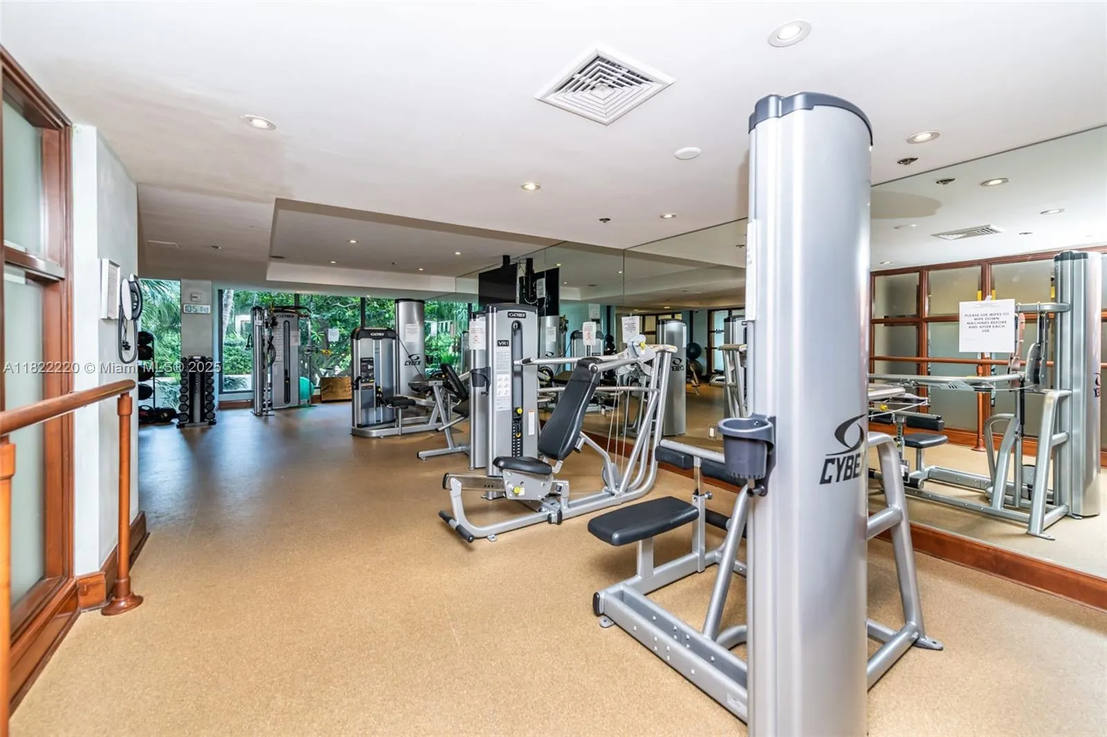 10205 Collins Ave, #1504