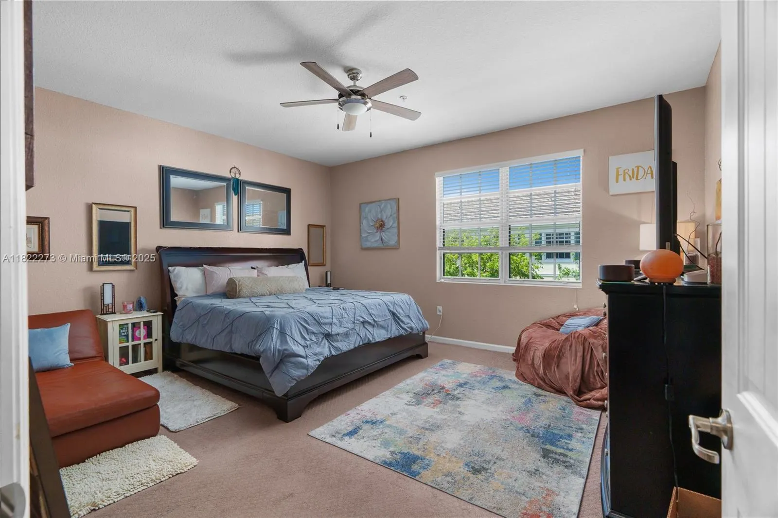 278 SW 7th Ct