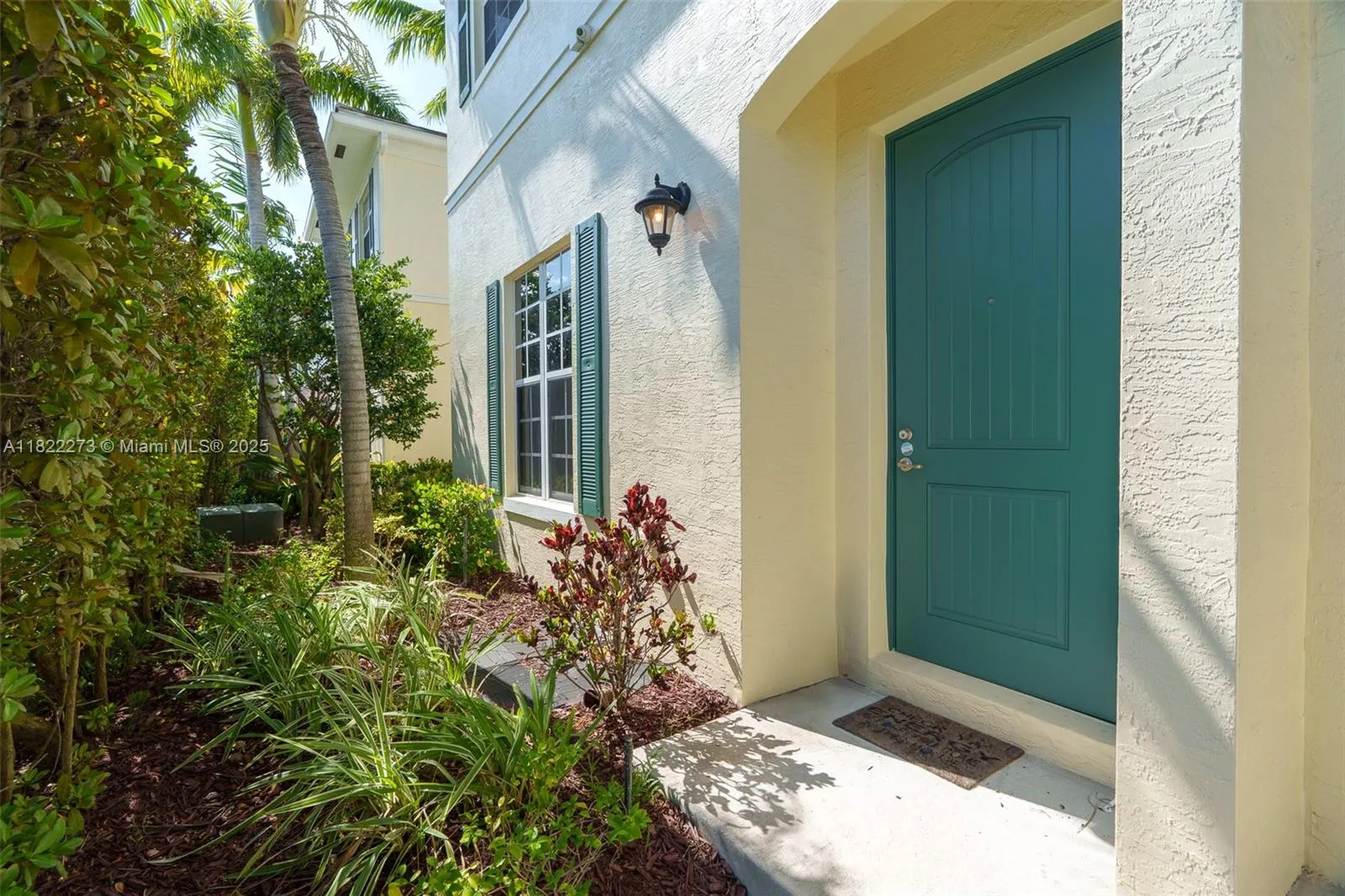 278 SW 7th Ct