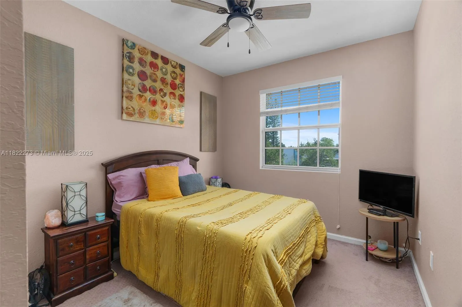 278 SW 7th Ct