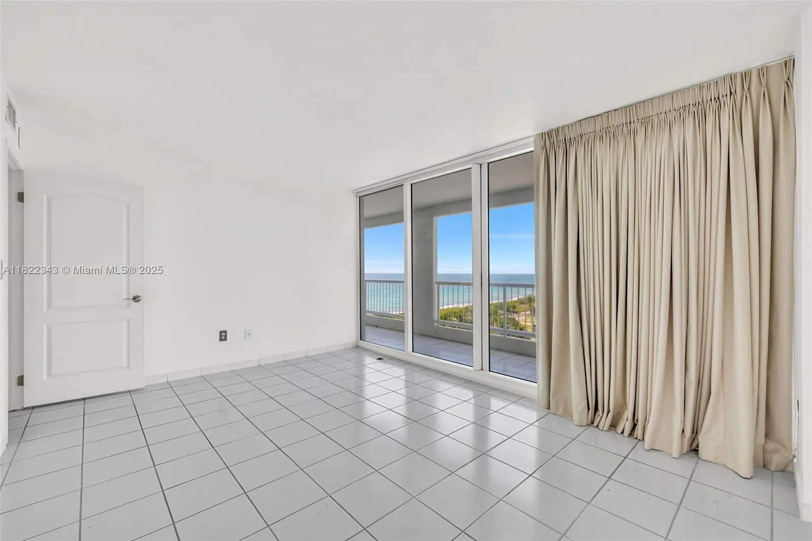 9341 Collins Ave, #705