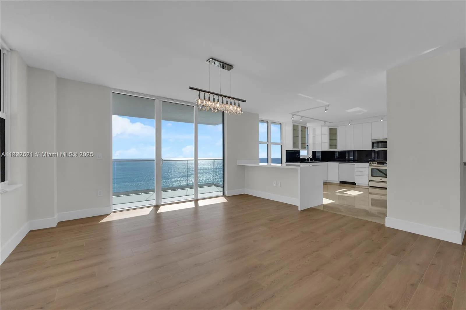 9801 Collins Ave, #16Y