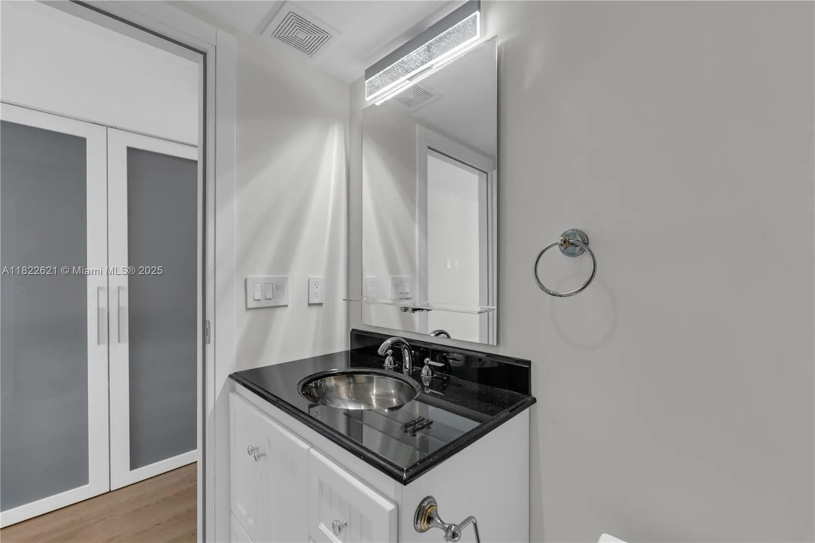 9801 Collins Ave, #16Y