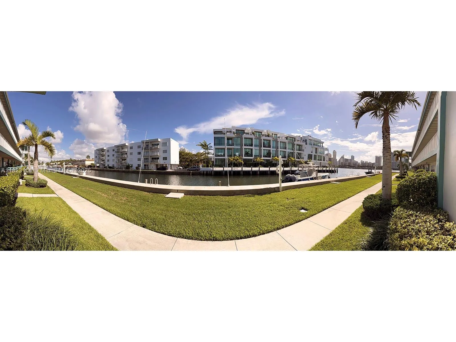 3923 NE 166th St, #N208