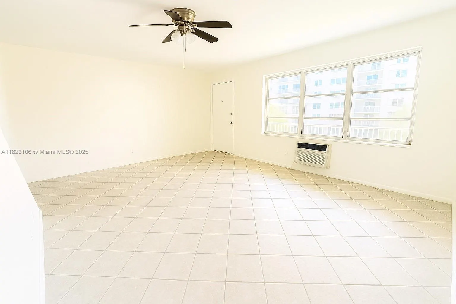 3923 NE 166th St, #N208