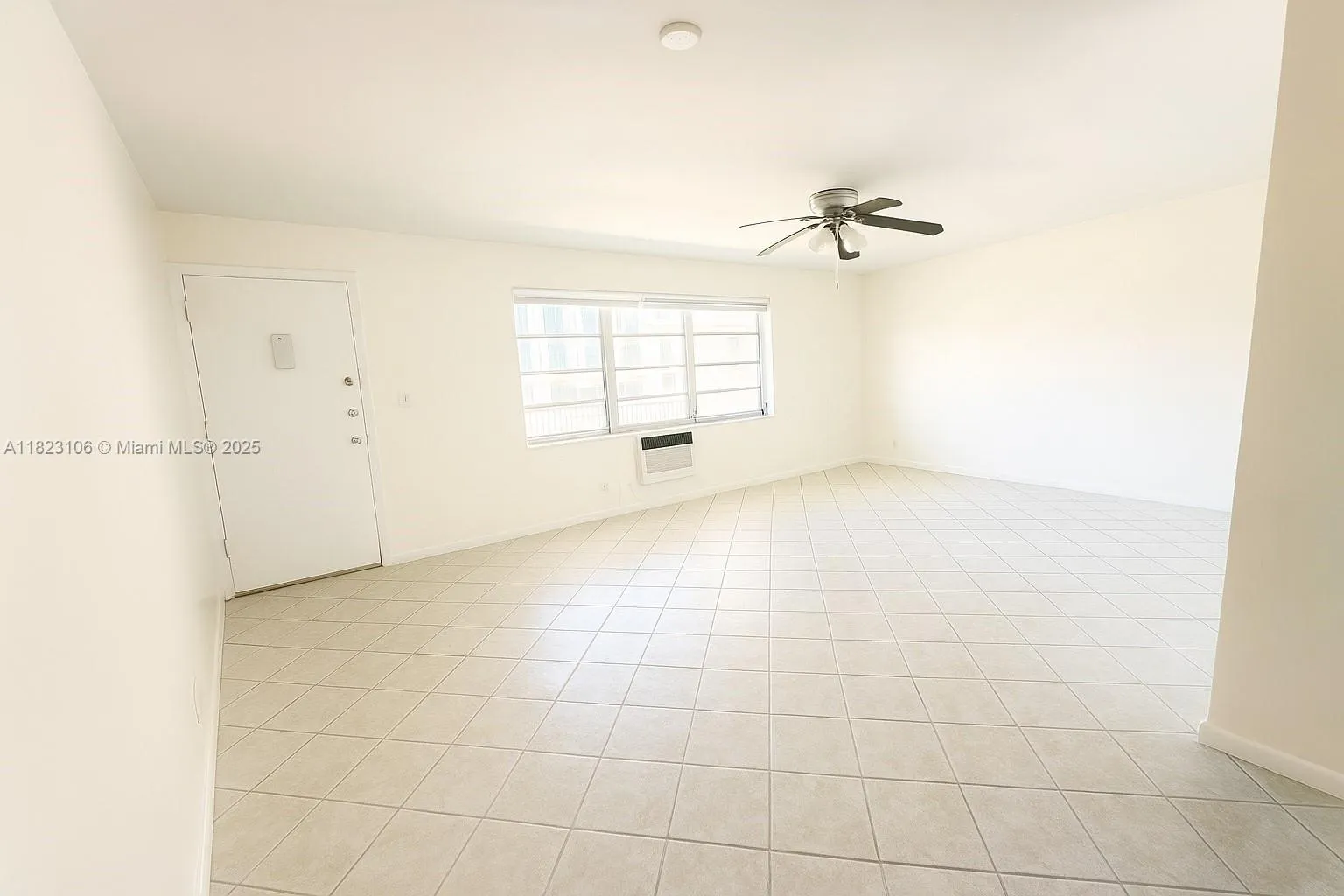 3923 NE 166th St, #N208