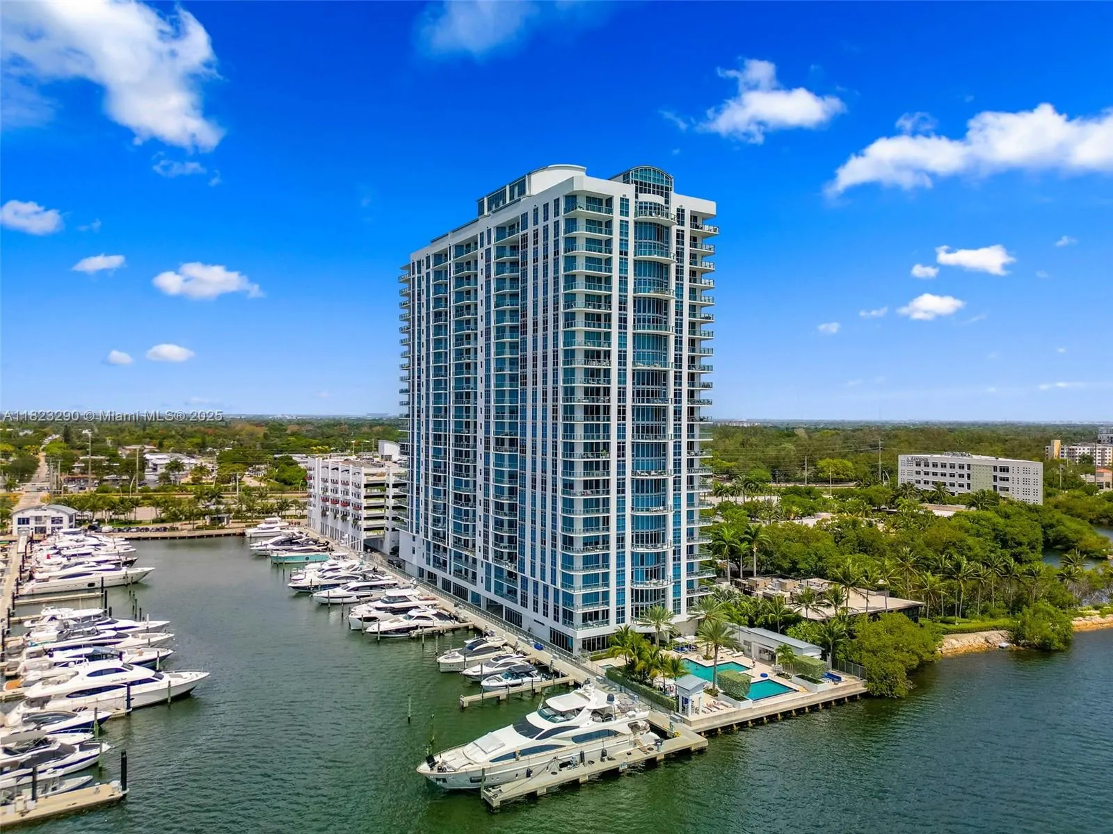 17301 Biscayne Blvd, #1704