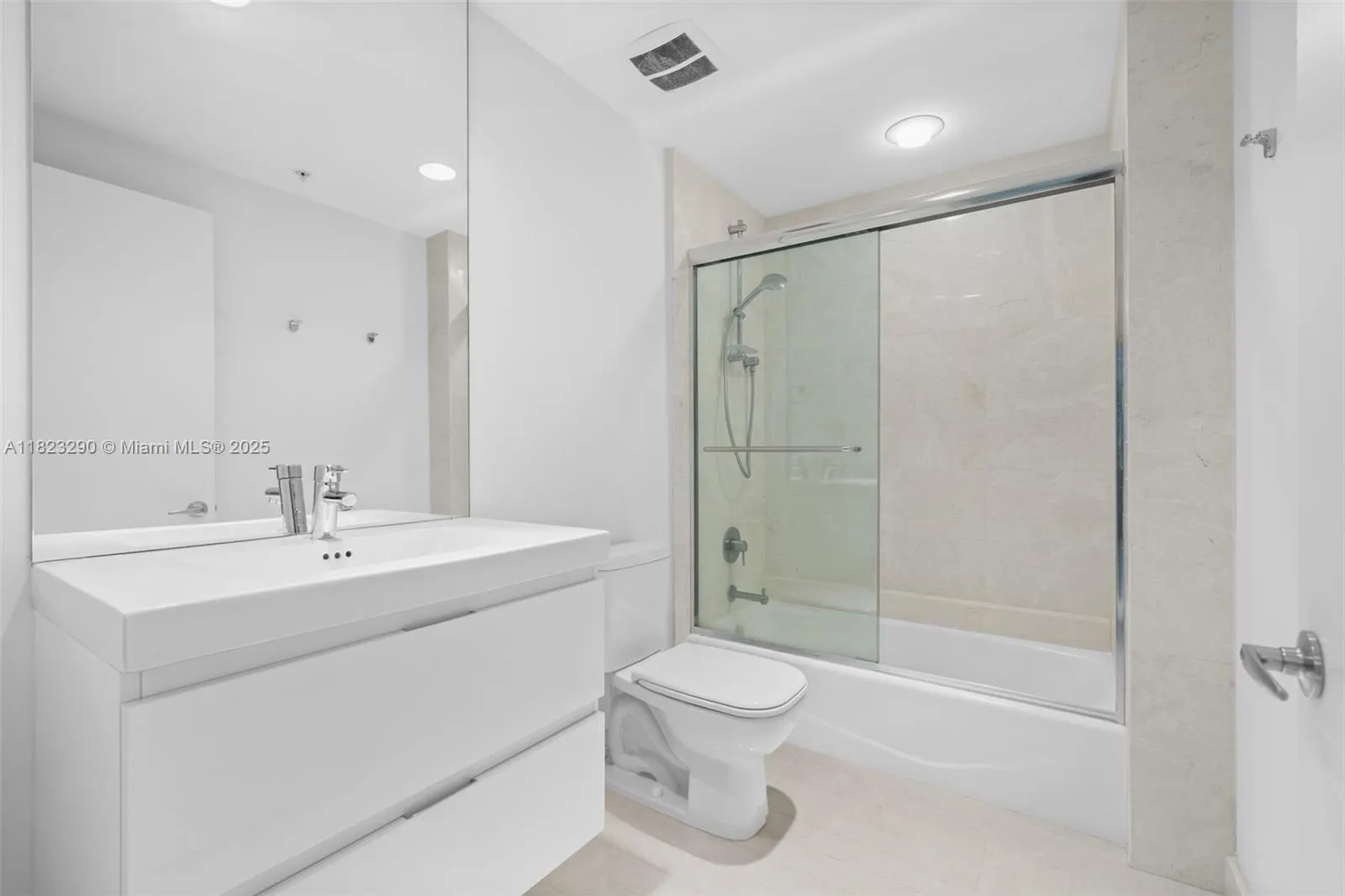 17301 Biscayne Blvd, #1704