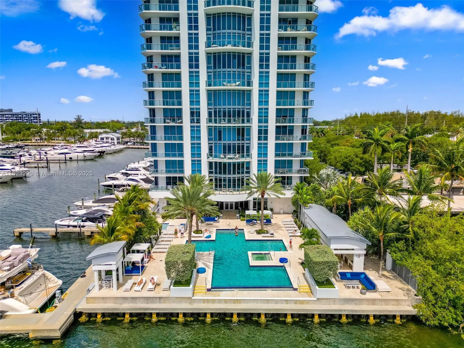 17301 Biscayne Blvd, #1704