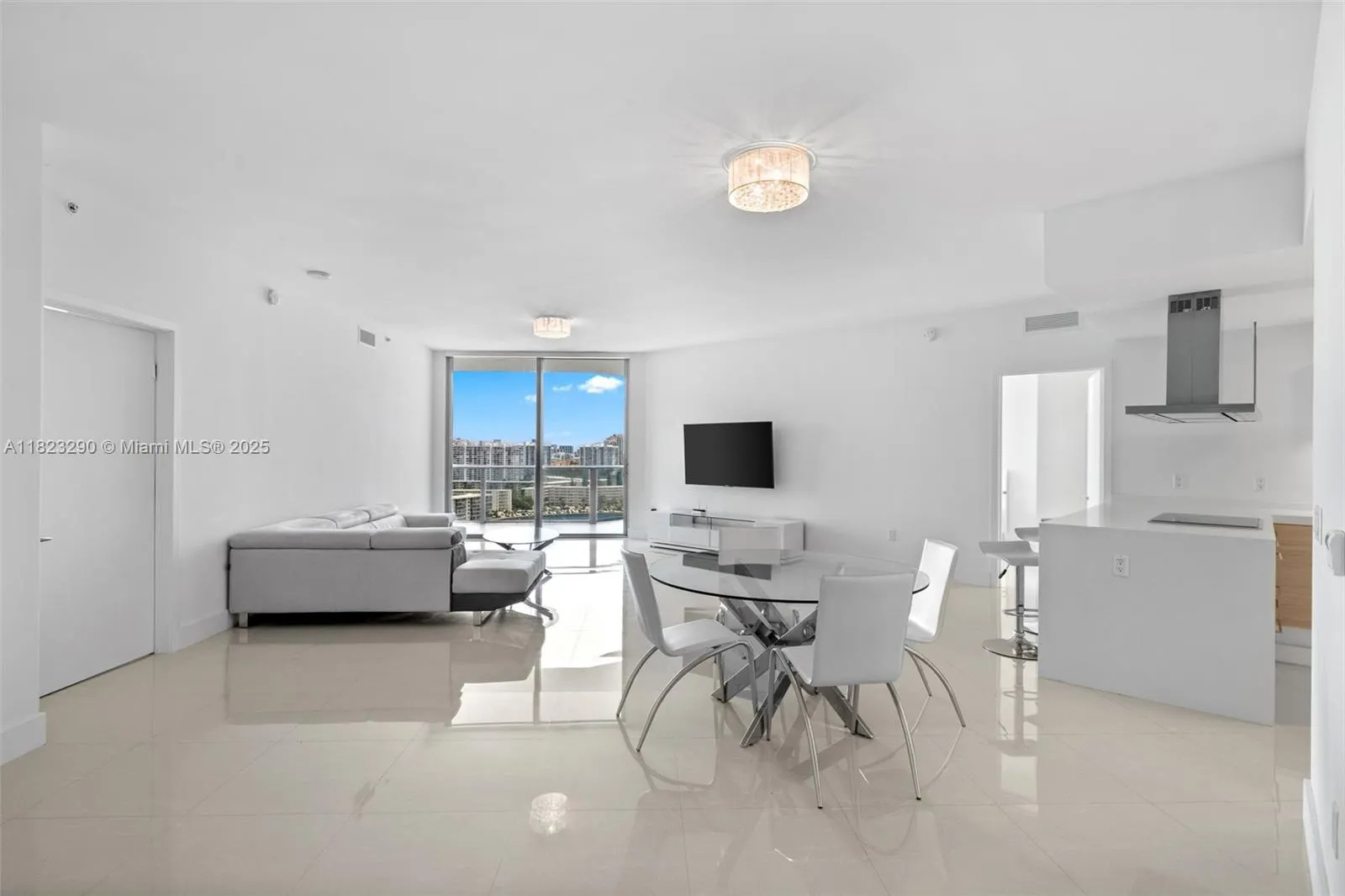 17301 Biscayne Blvd, #1704