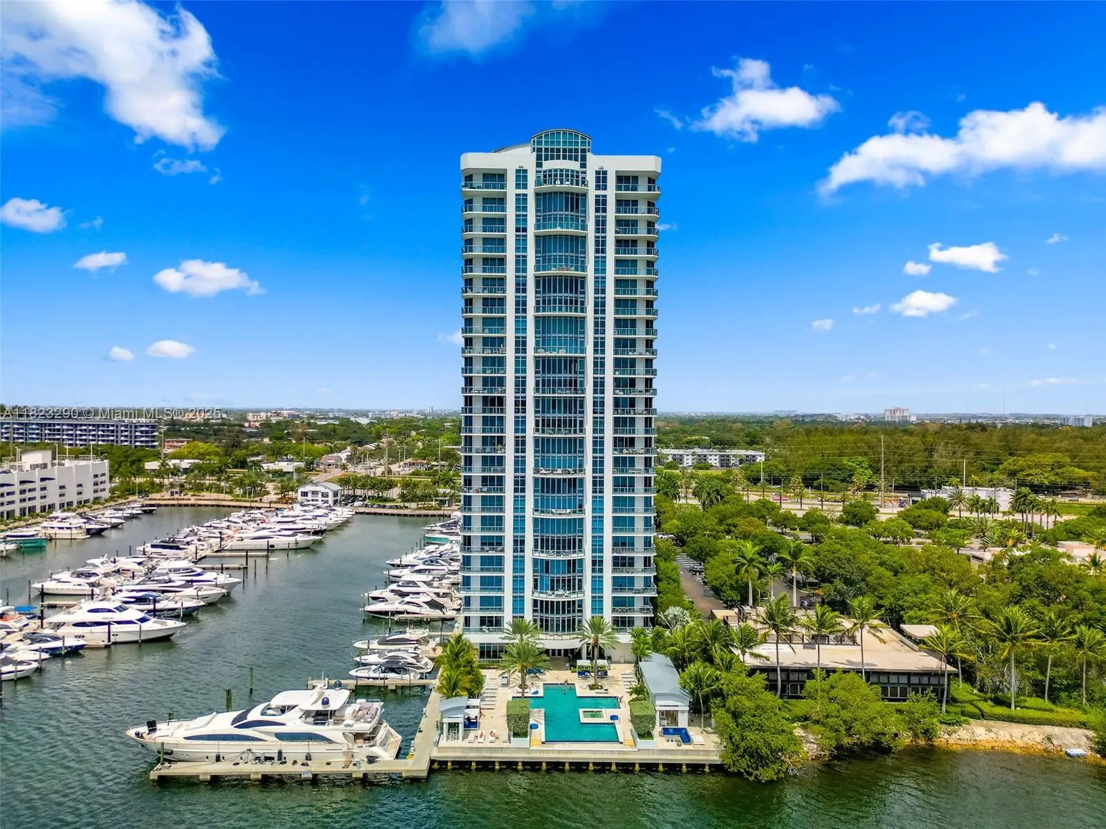 17301 Biscayne Blvd, #1704