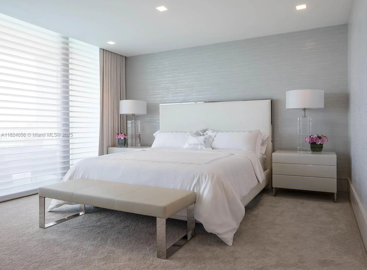 10203 Collins, #301