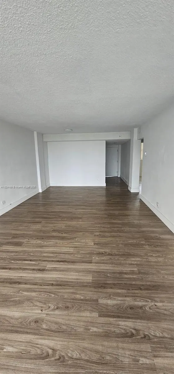 3660 NE 166th St, #503