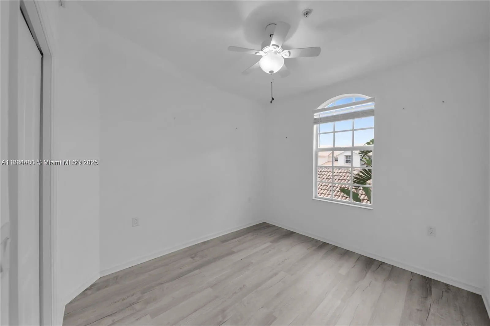 365 STELLA MARIS DR. N, #2905