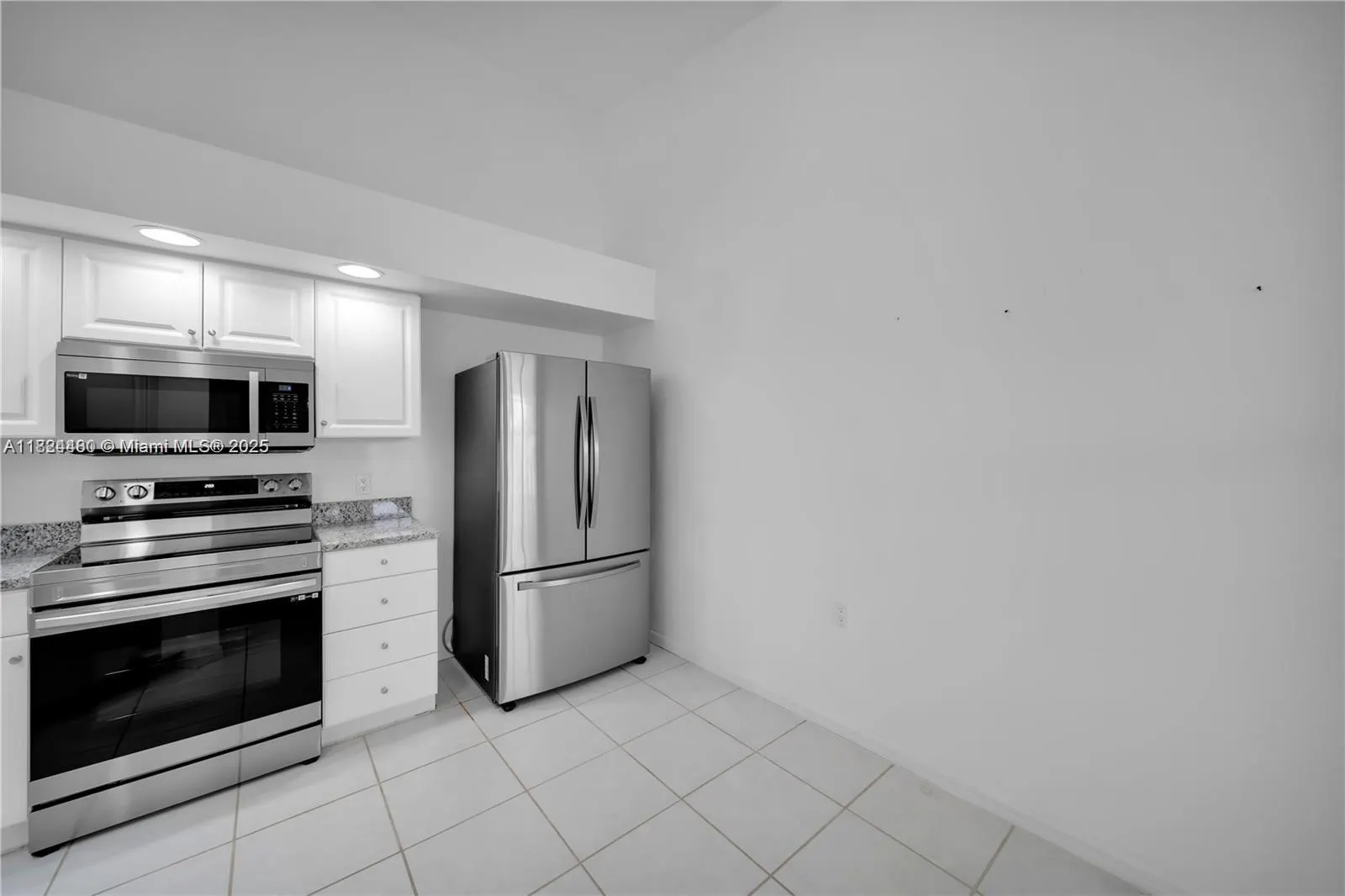 365 STELLA MARIS DR. N, #2905