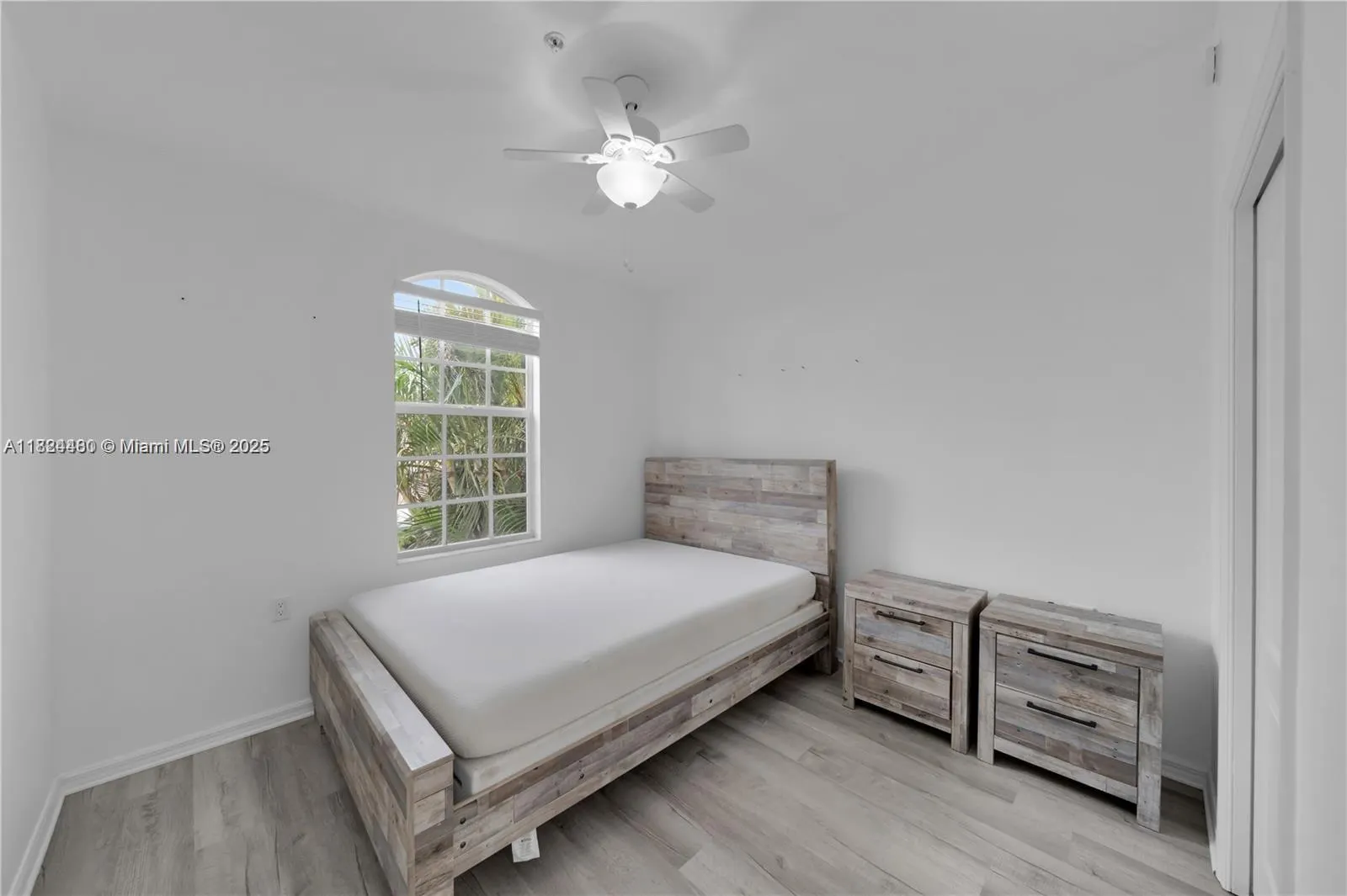 365 STELLA MARIS DR. N, #2905