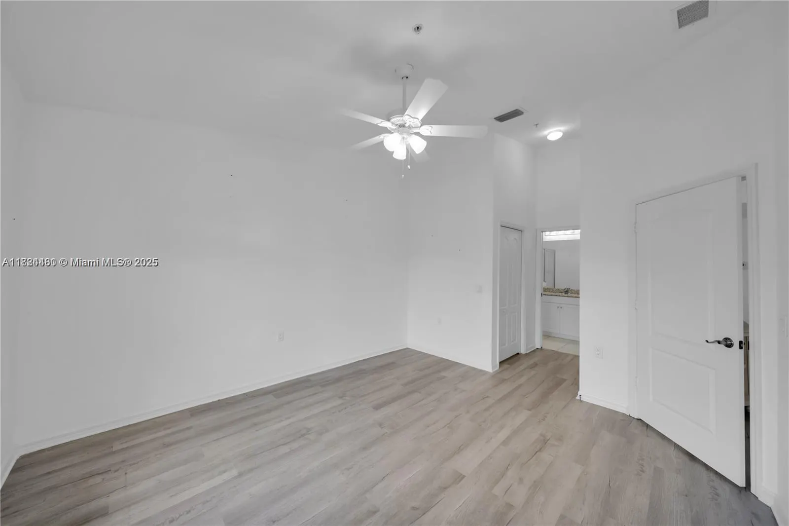 365 STELLA MARIS DR. N, #2905