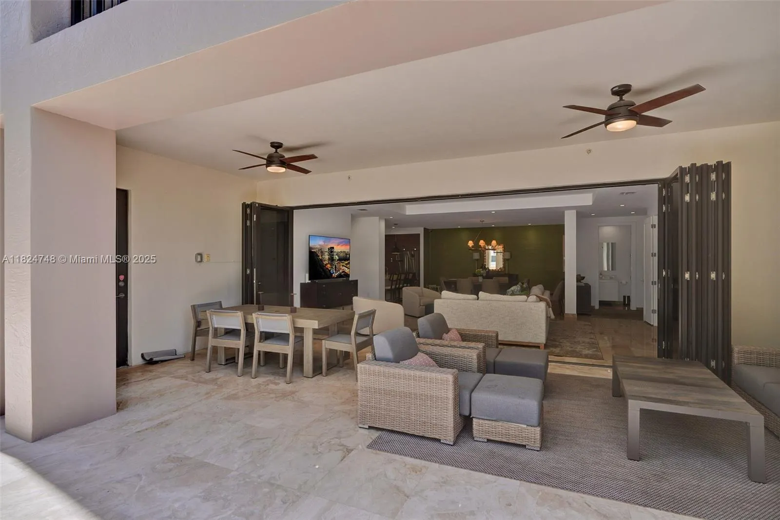 718 Valencia Ave, #204