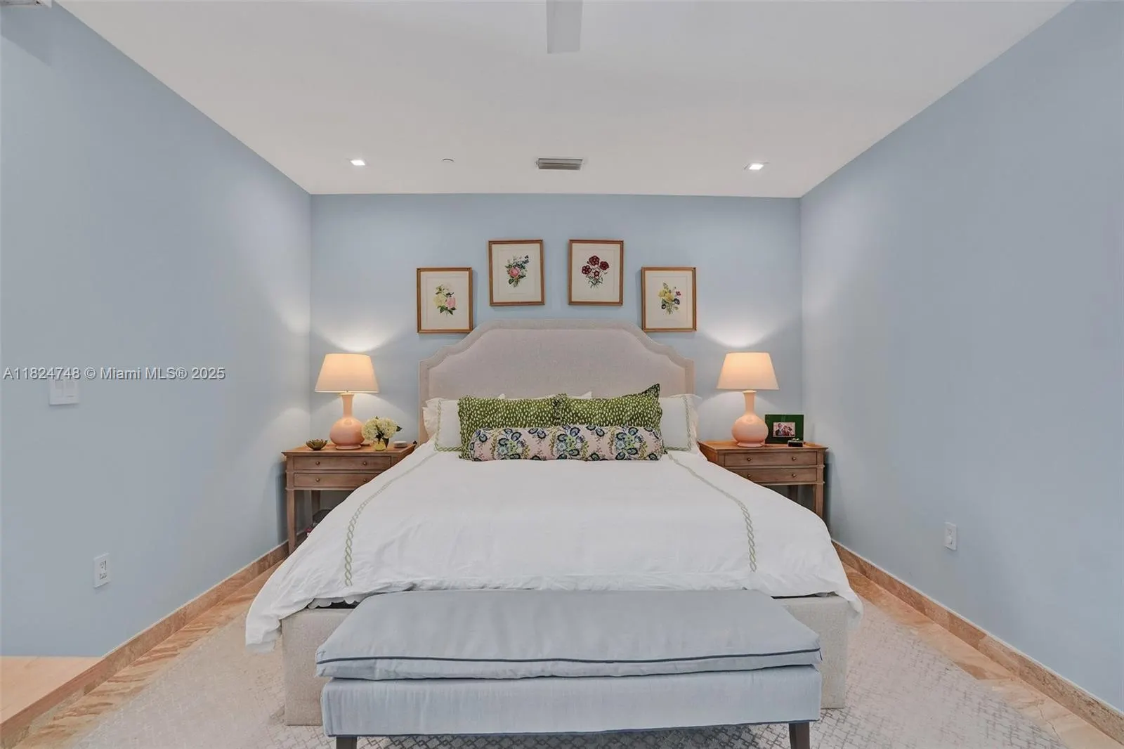 718 Valencia Ave, #204