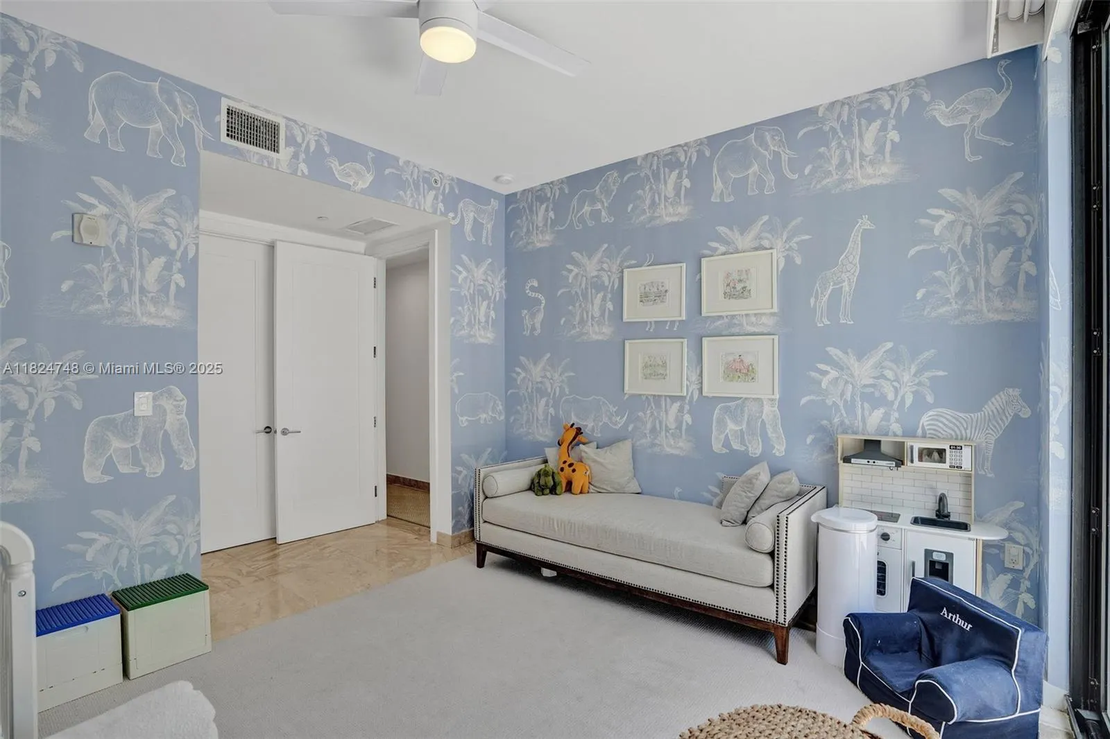 718 Valencia Ave, #204