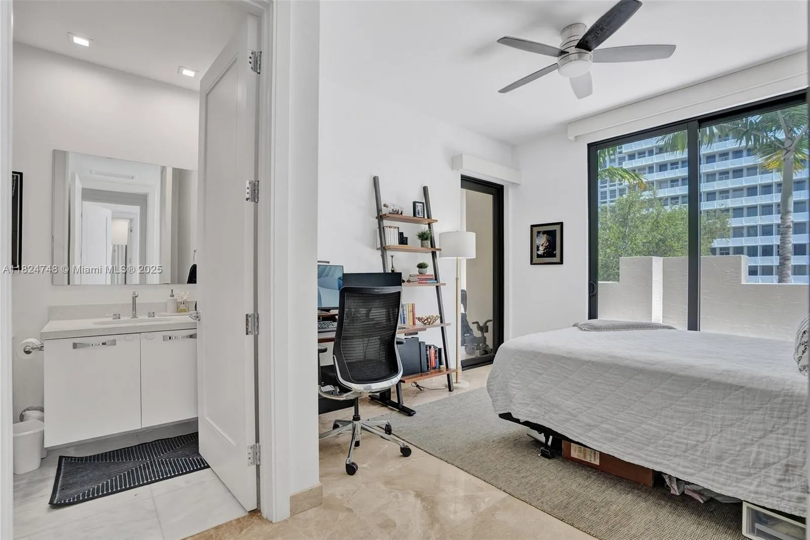 718 Valencia Ave, #204